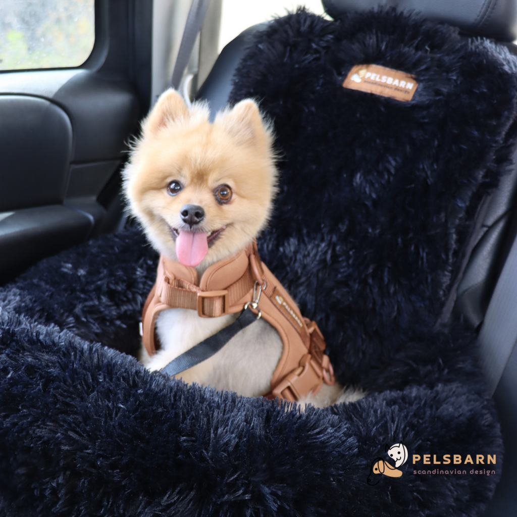 Pelsbarn Protecting Car Bed